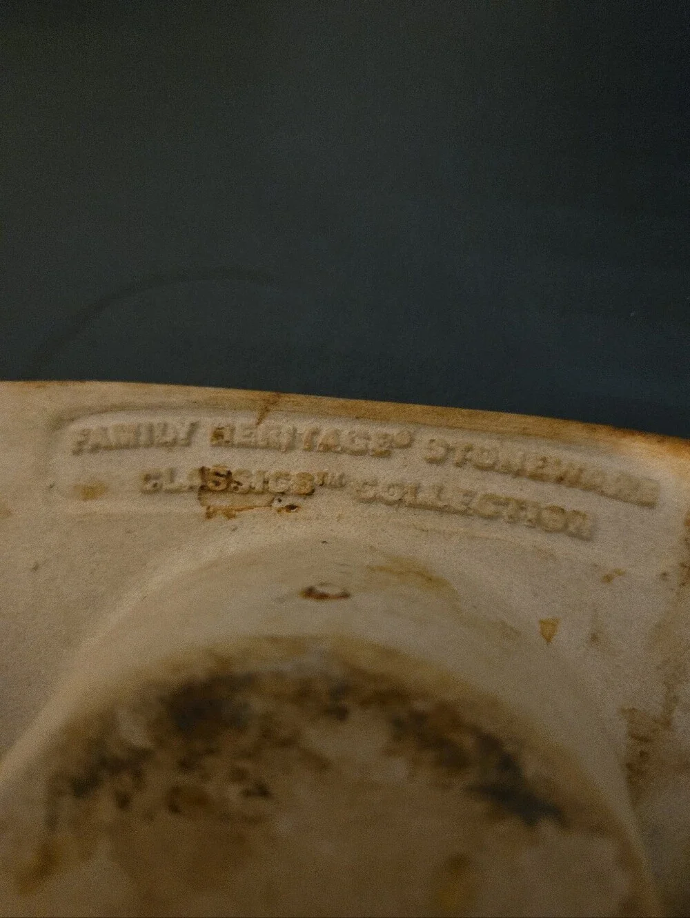 Pampered Chef Stoneware 12 Muffin Cupcake Pan Family Heritage Well Seasoned